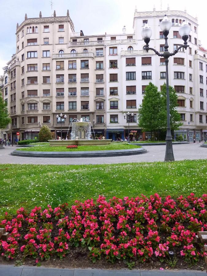 Habitacion Con Bano Individual Bilbao Esterno foto